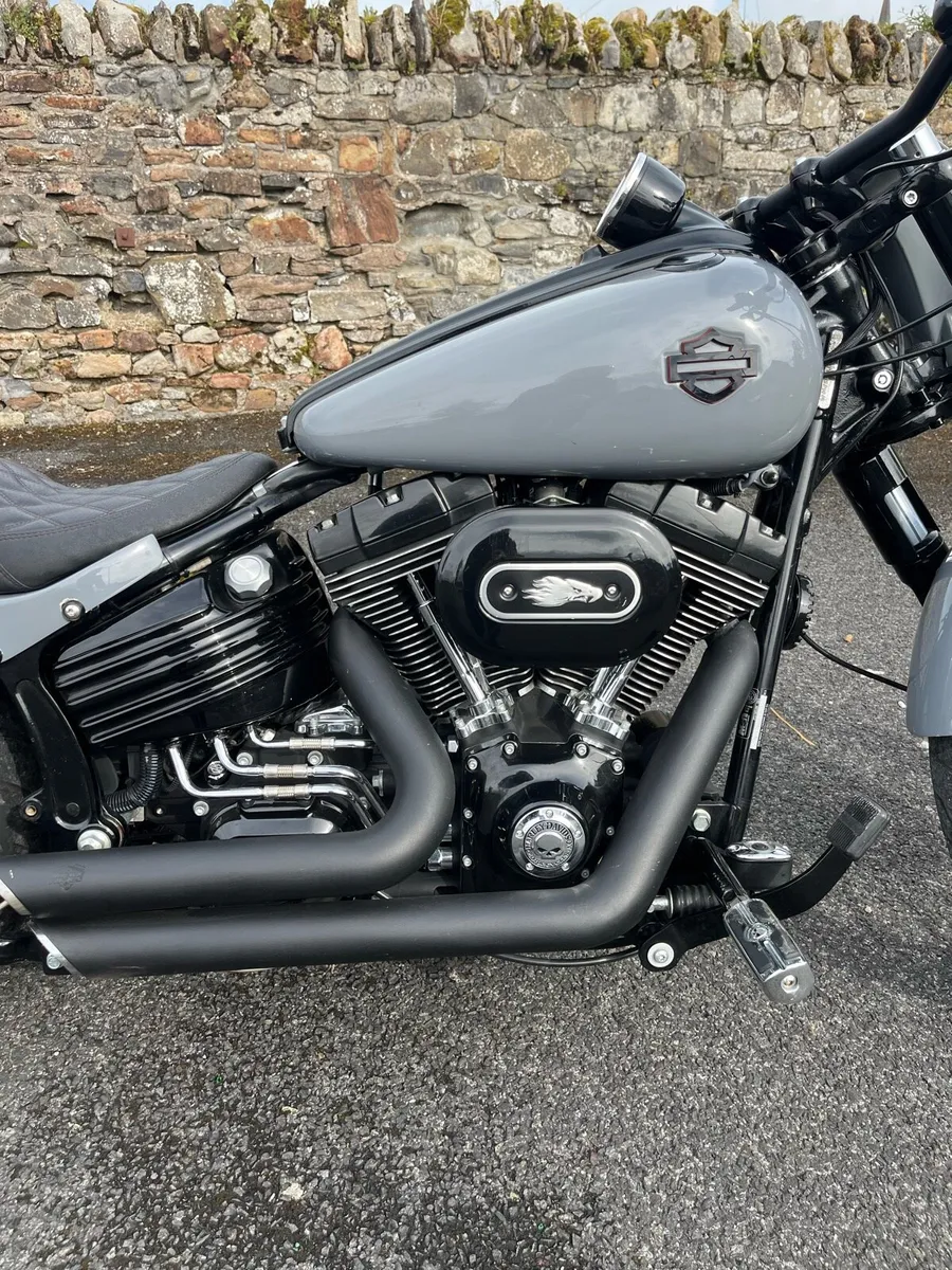 Harley-Davidson FXCWC - Image 3
