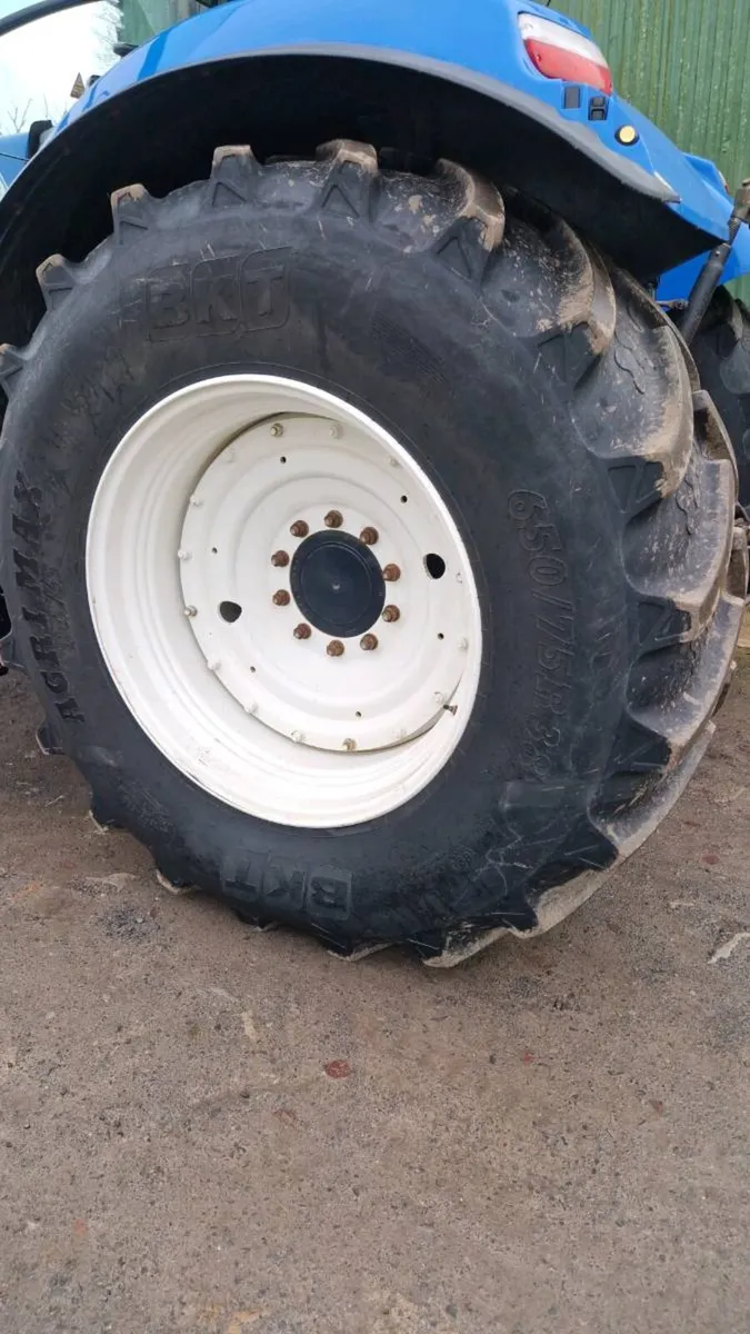 Tyres for sale - Image 1