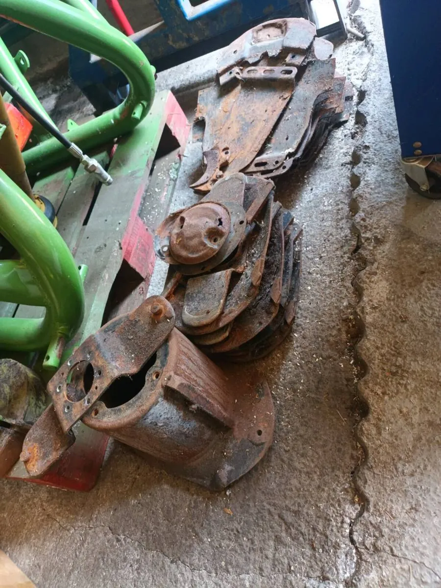 Claas 3200C mower for breaking - Image 2