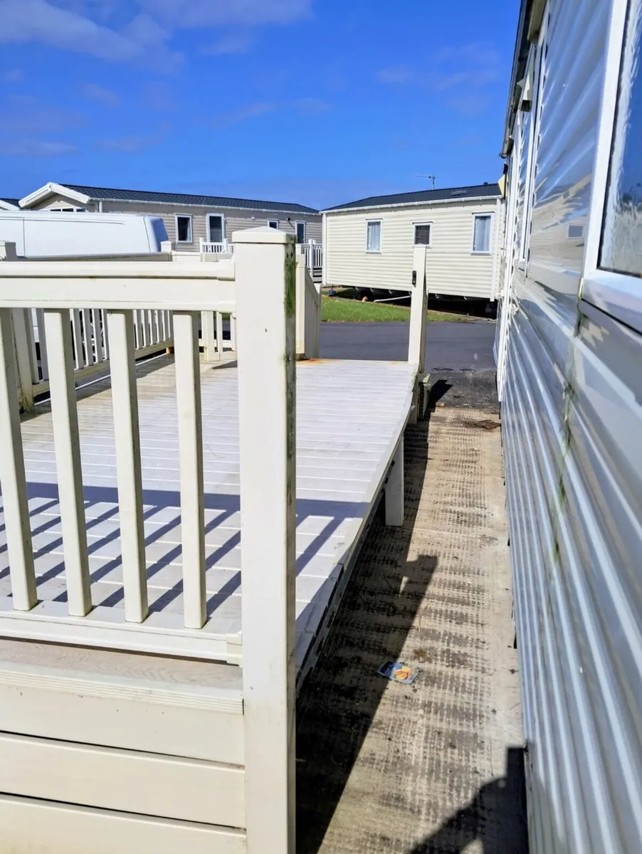Pvc garden deck 16ftX8ft - Image 3