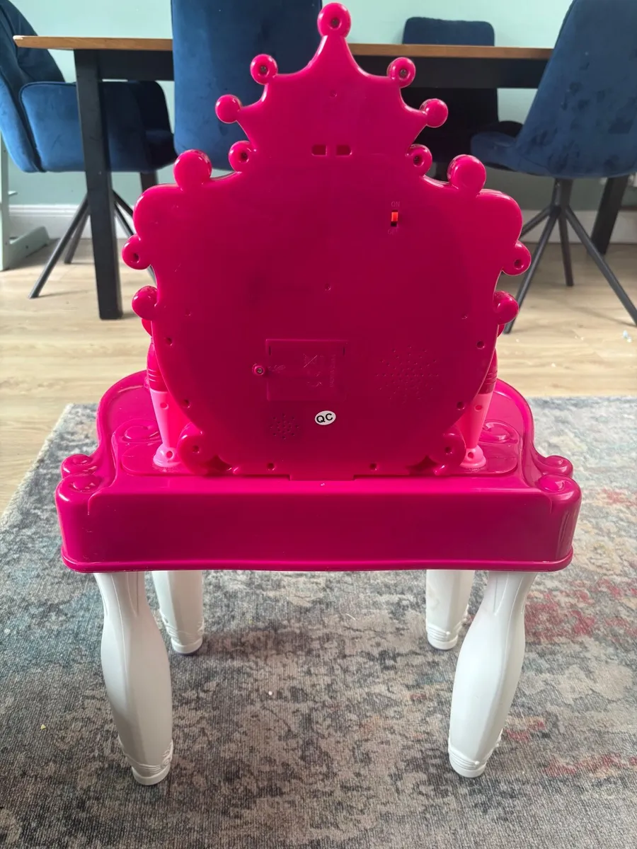 Girls Toy Dressing Table - Image 2