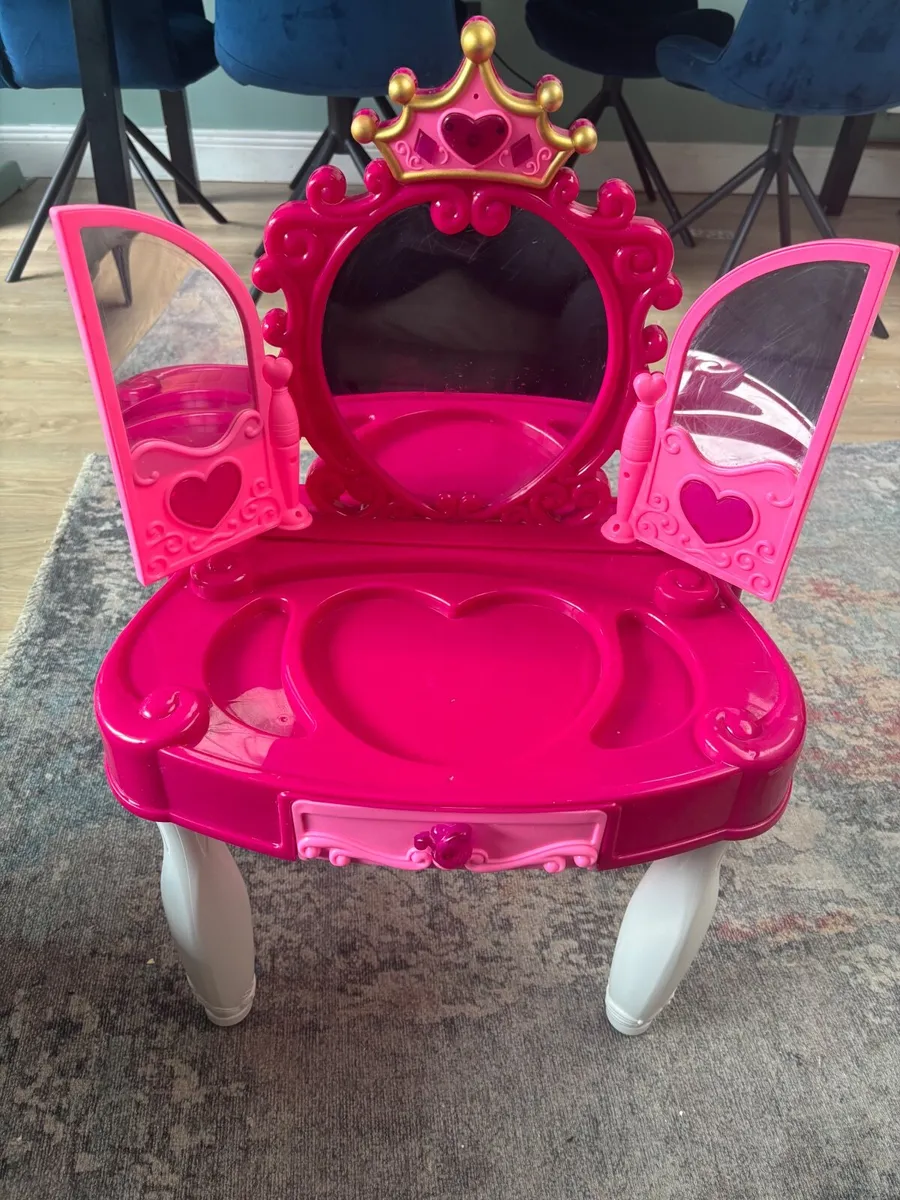 Girls Toy Dressing Table - Image 3