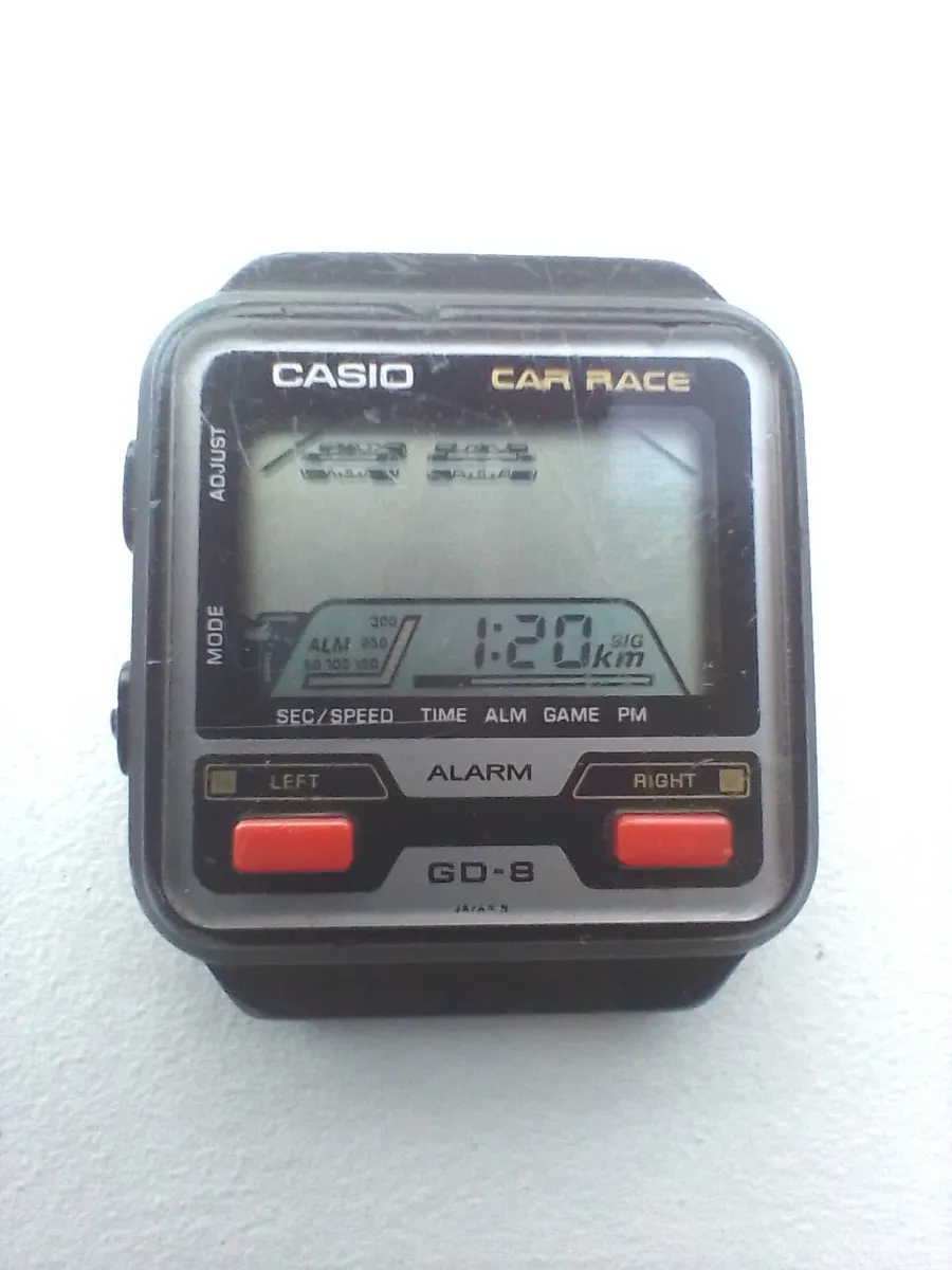Super rare 1984 Casio GD-8 233 car race game watch - Image 4