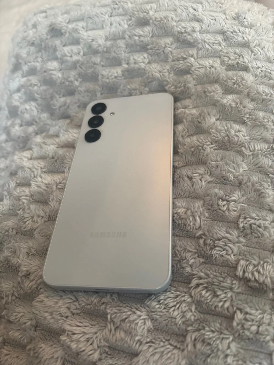 Samsung galaxy A16 - Image 2