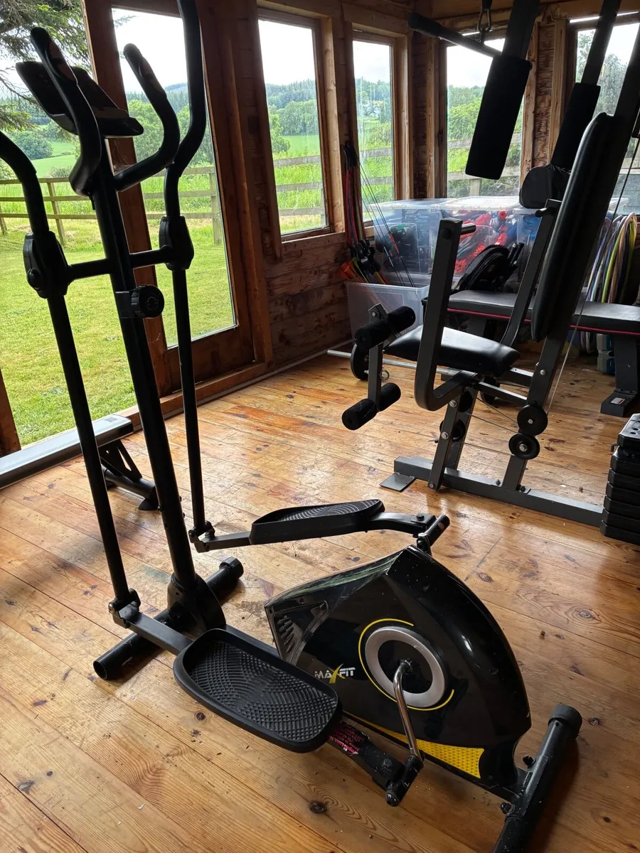 Cross trainer/Elliptical machine - Image 1