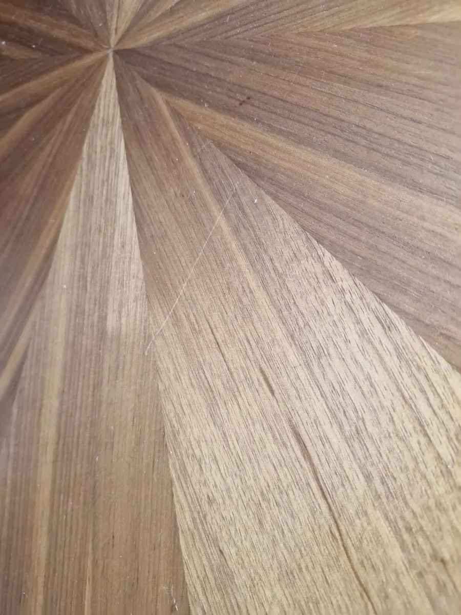 Dining table - Image 4