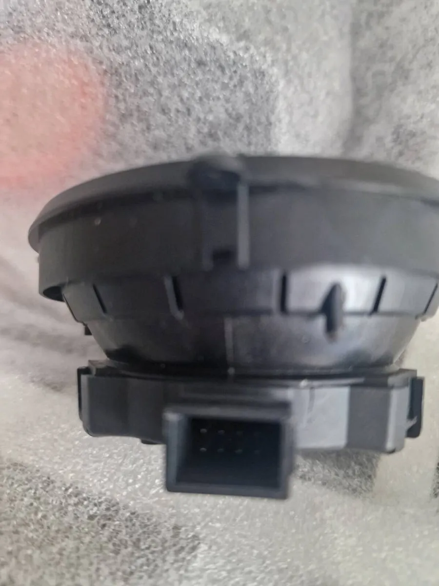 Electric Wing Mirror Adjustment Motor / Actuator - Image 4