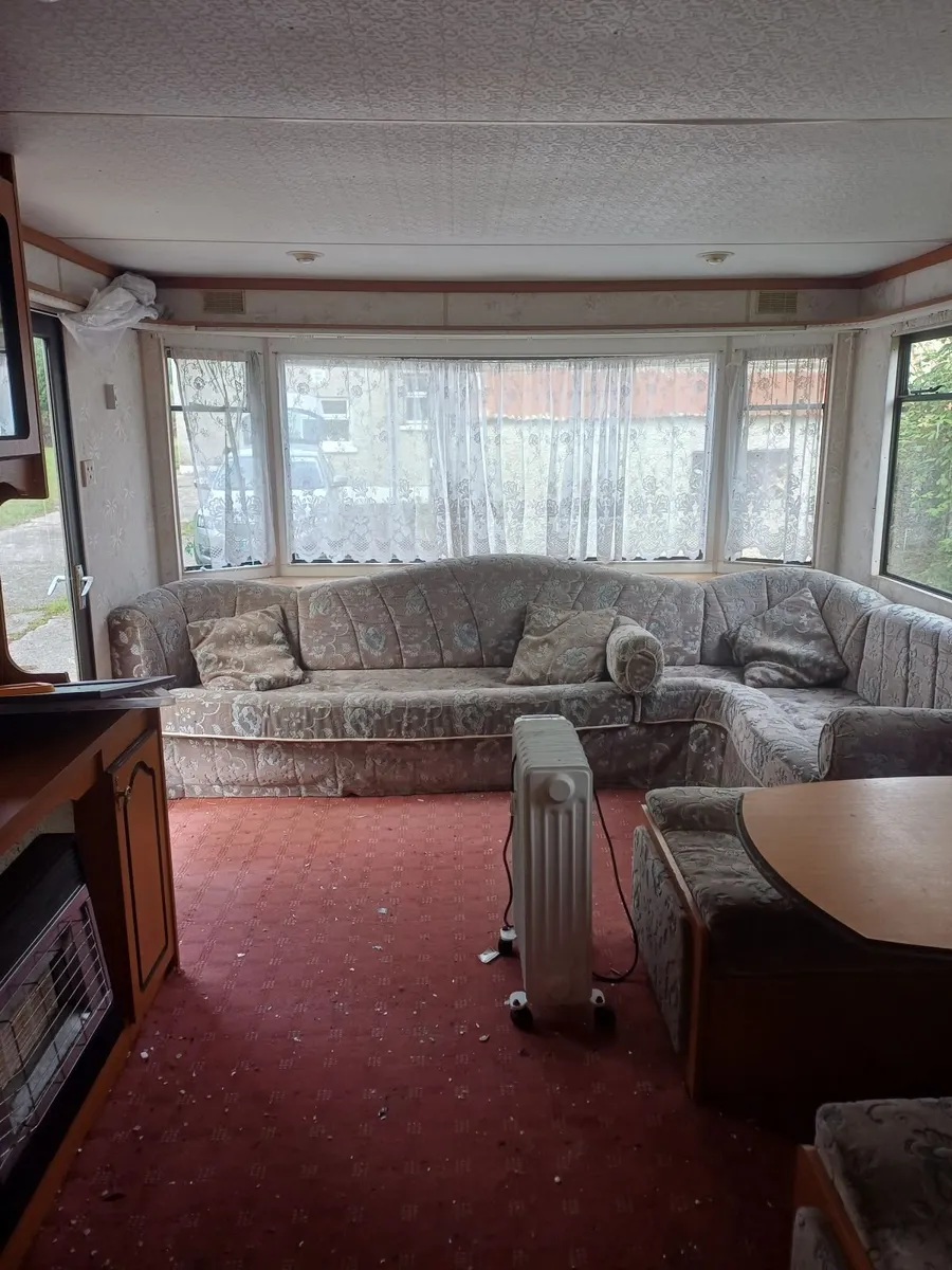 Mobile Home - Image 3