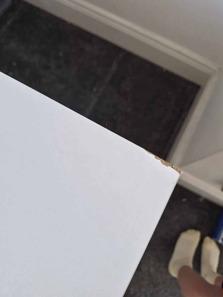 Desk - Image 2