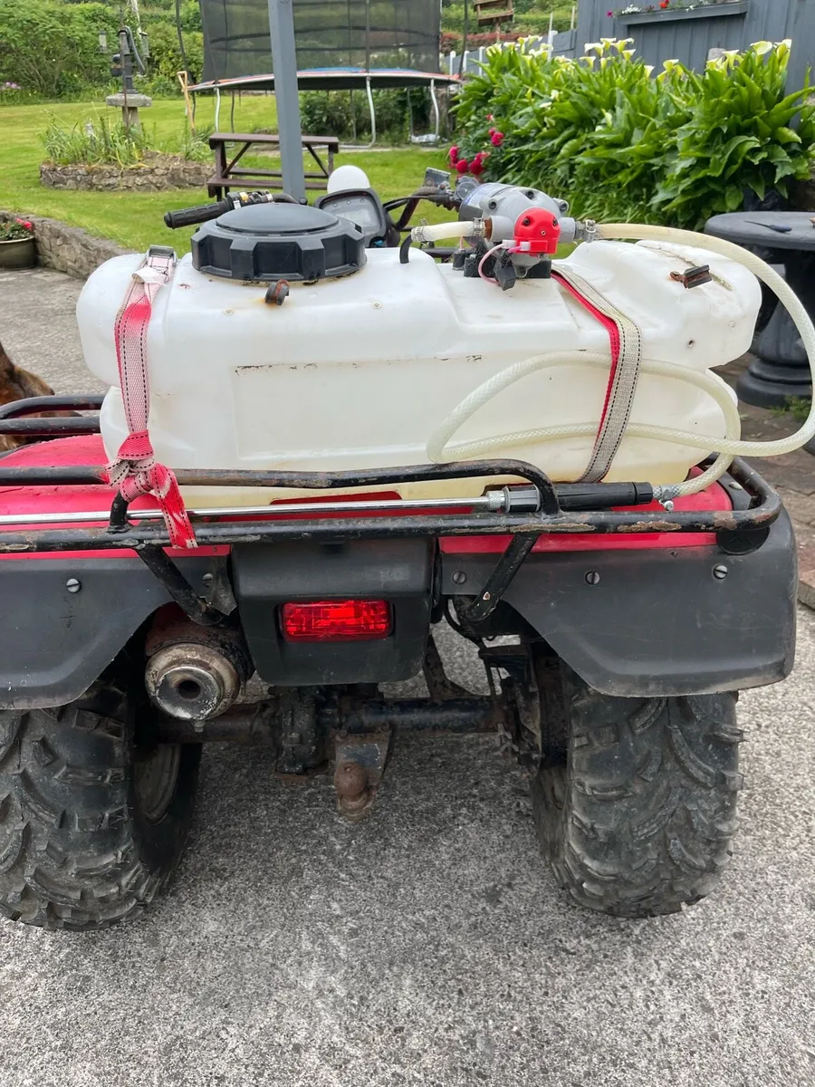 Honda four track - Image 2