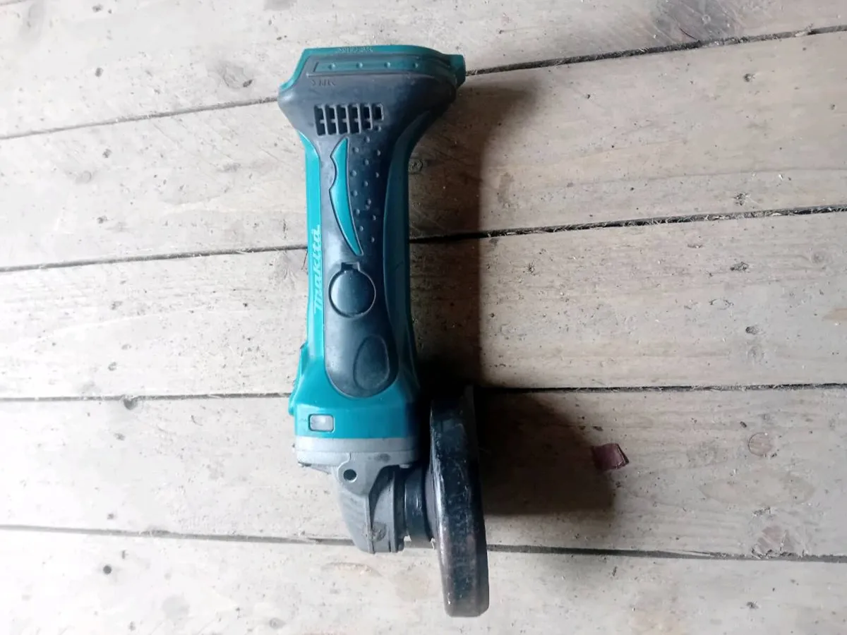 Makita grinder - Image 3