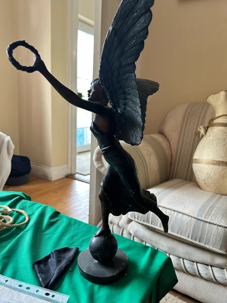 Bronze figurine - Image 3