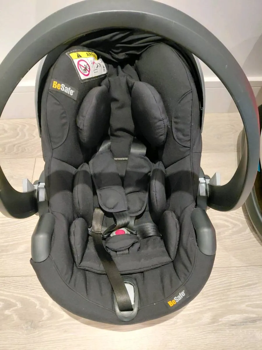 Be safe car seat bundle - Image 3