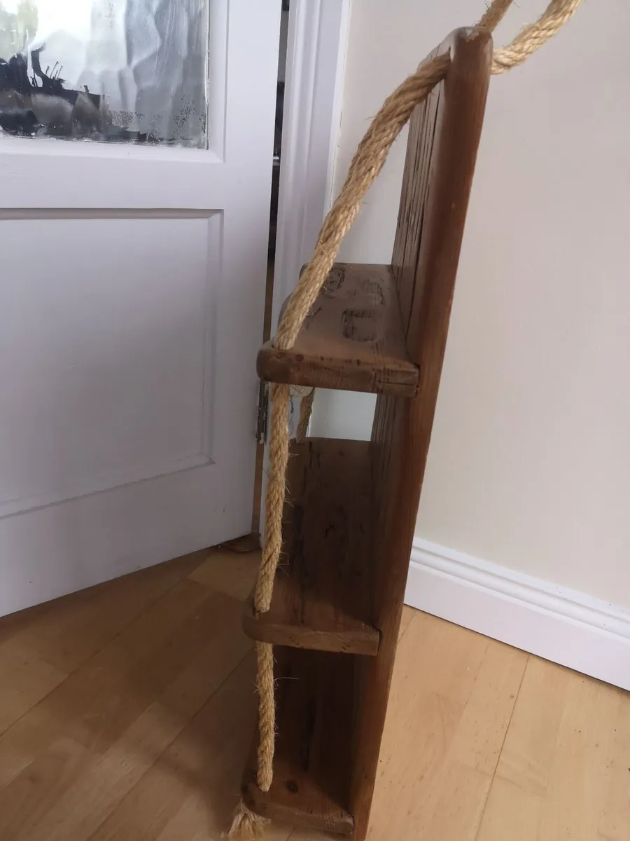 Rustic style shelf - Image 4