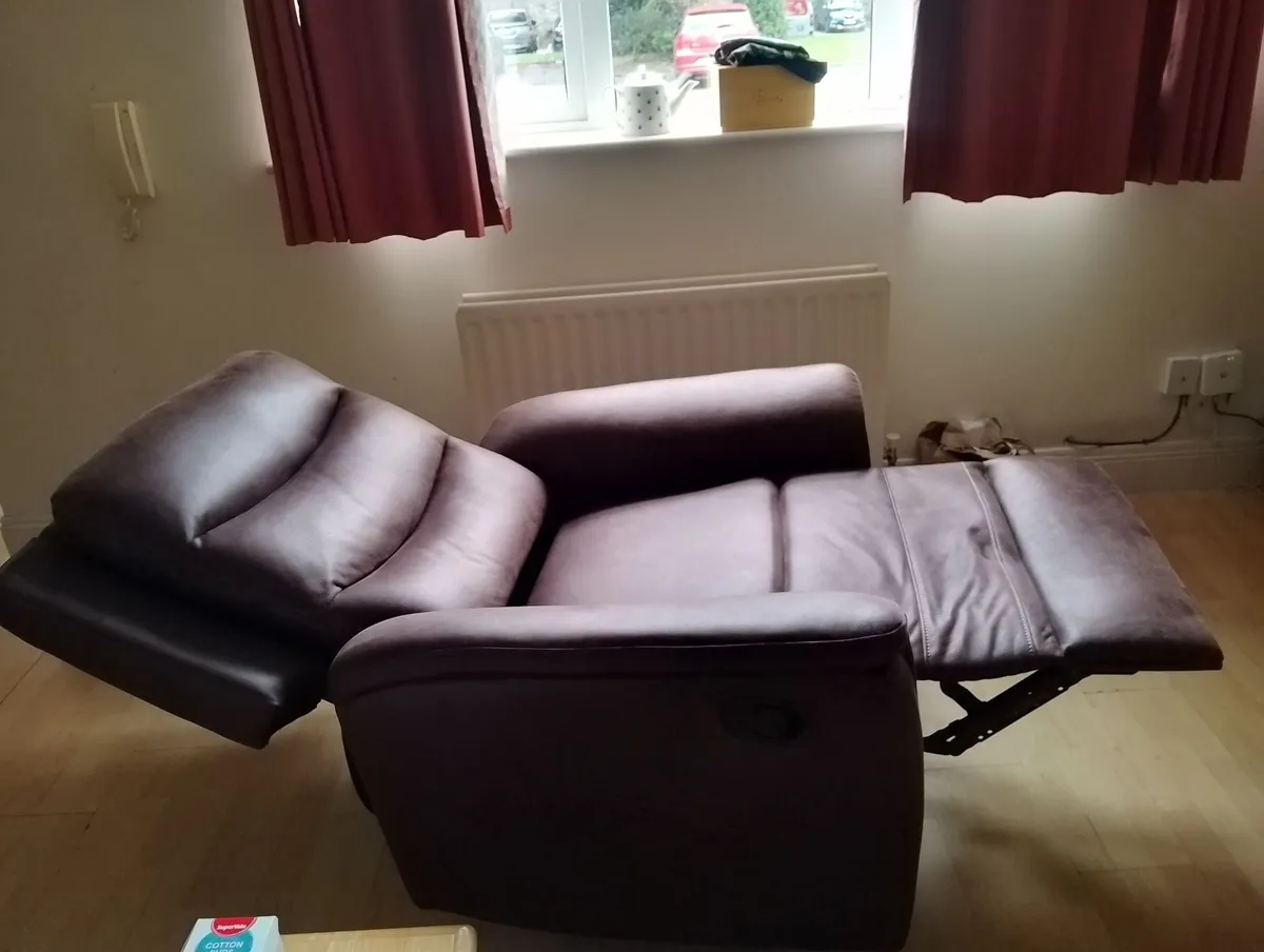 2 X Recliner Chairs - Chocolate Brown - Image 4