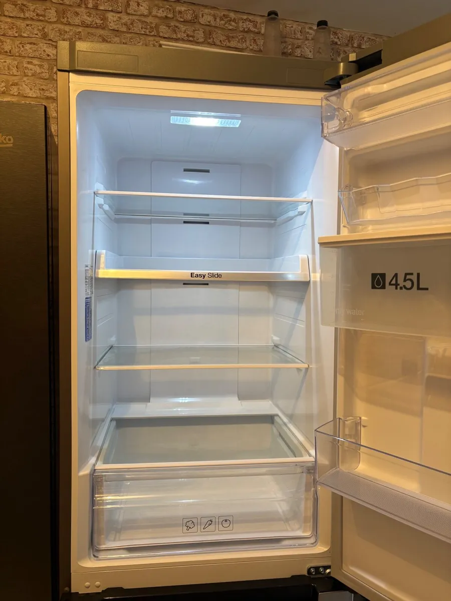 Samsung fridge freezer - Image 3