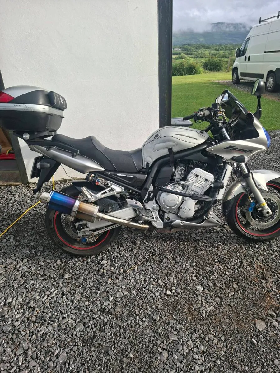 Yamaha fazer 1000 - Image 1