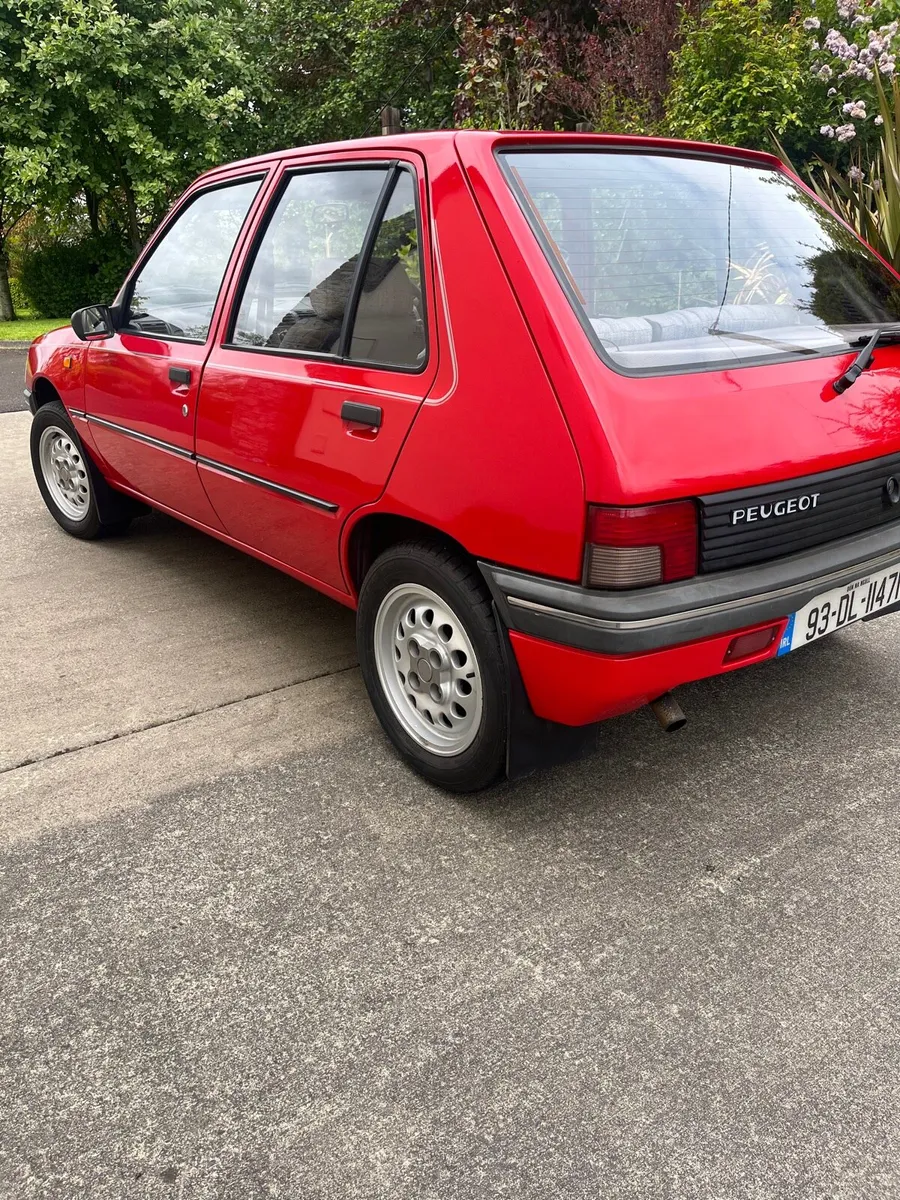 Peugeot 205 GLD (price is Euro) - Image 2