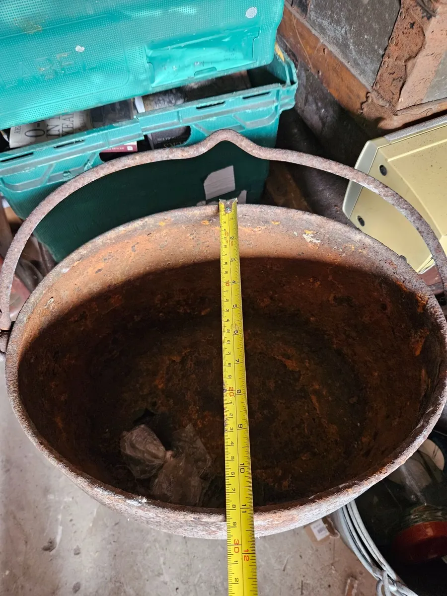 Vintage Antique Cast Iron Pot - Image 3
