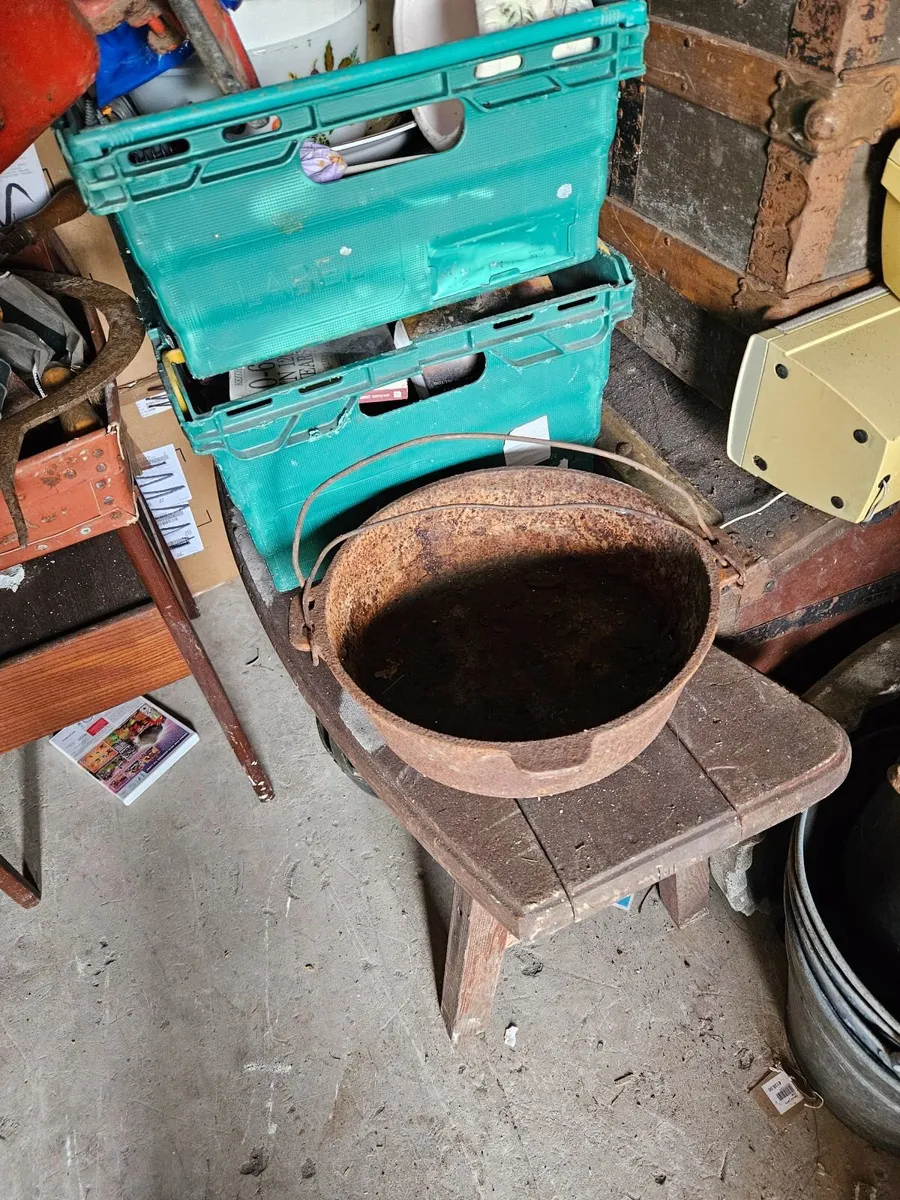 Vintage Antique Cast Iron Pot - Image 4