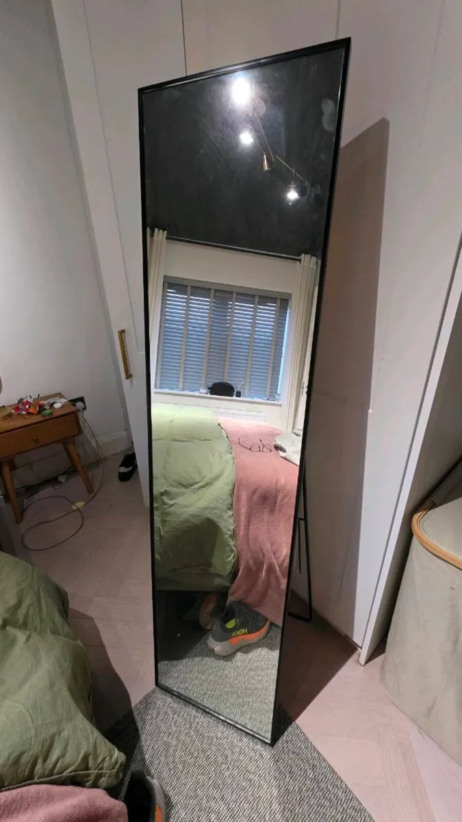 Freestanding mirror - Image 2