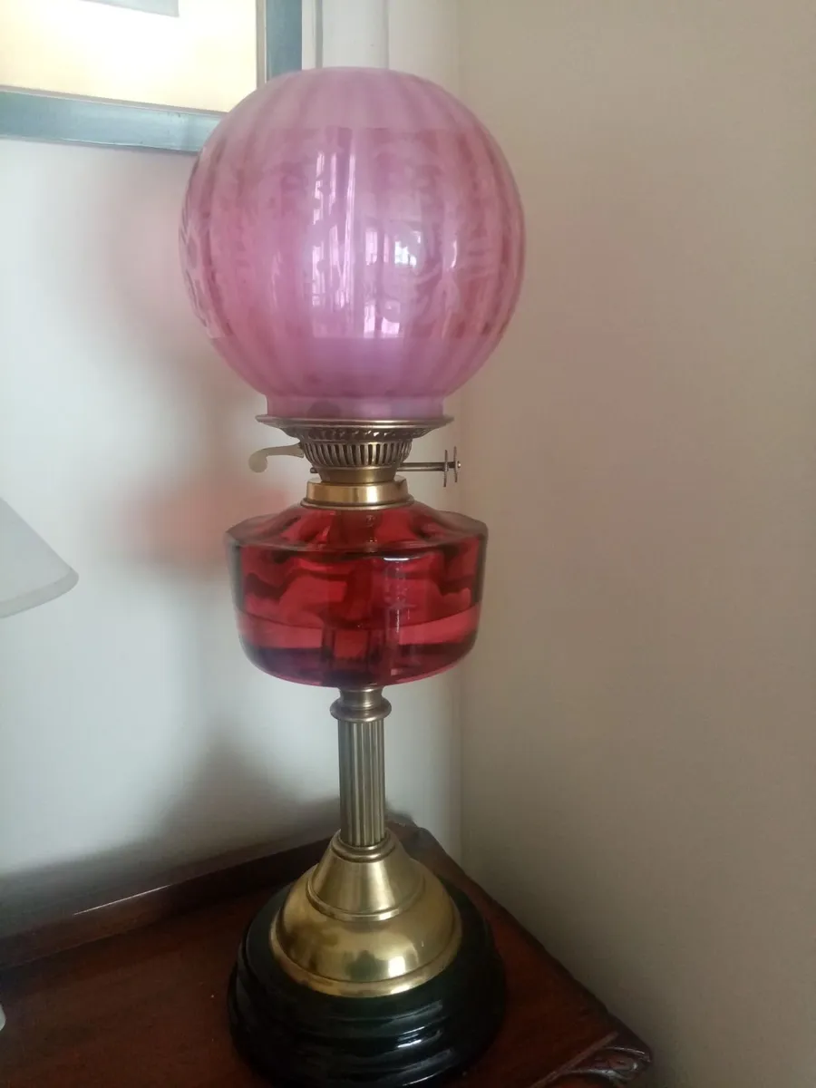 Old Oil lamp - Image 1