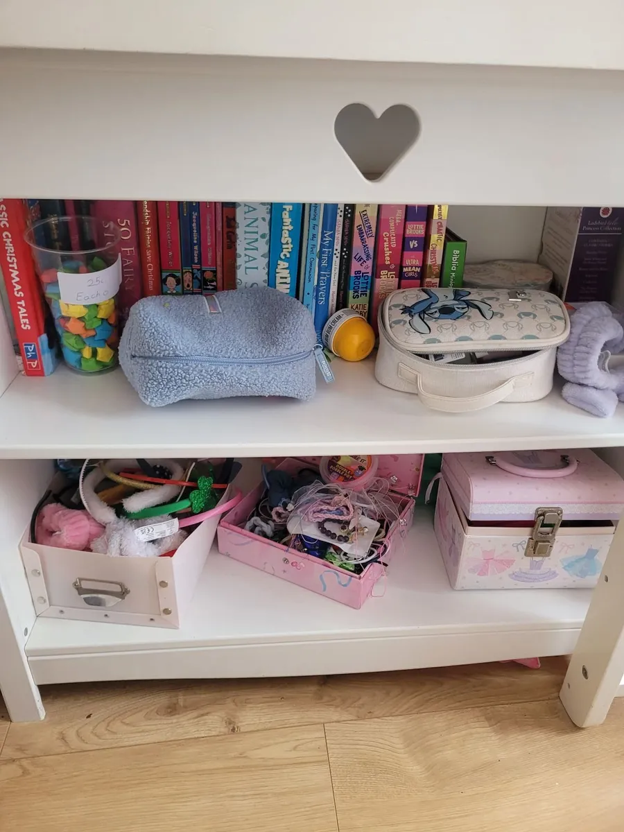 Bookcase