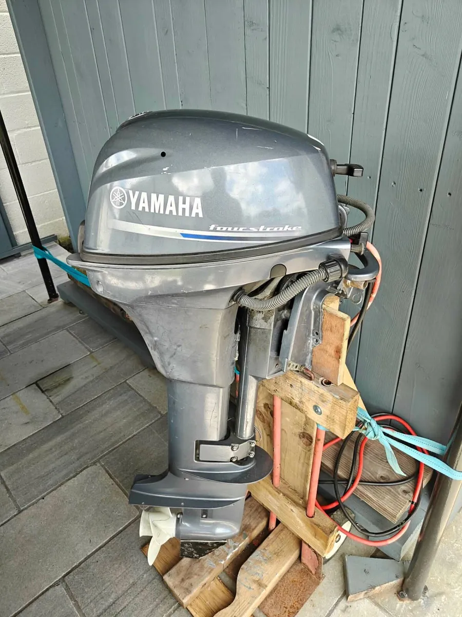 Yamaha 9.9 four stroke outboard boat engine - Image 1