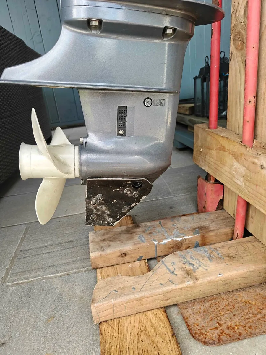 Yamaha 9.9 four stroke outboard boat engine - Image 3
