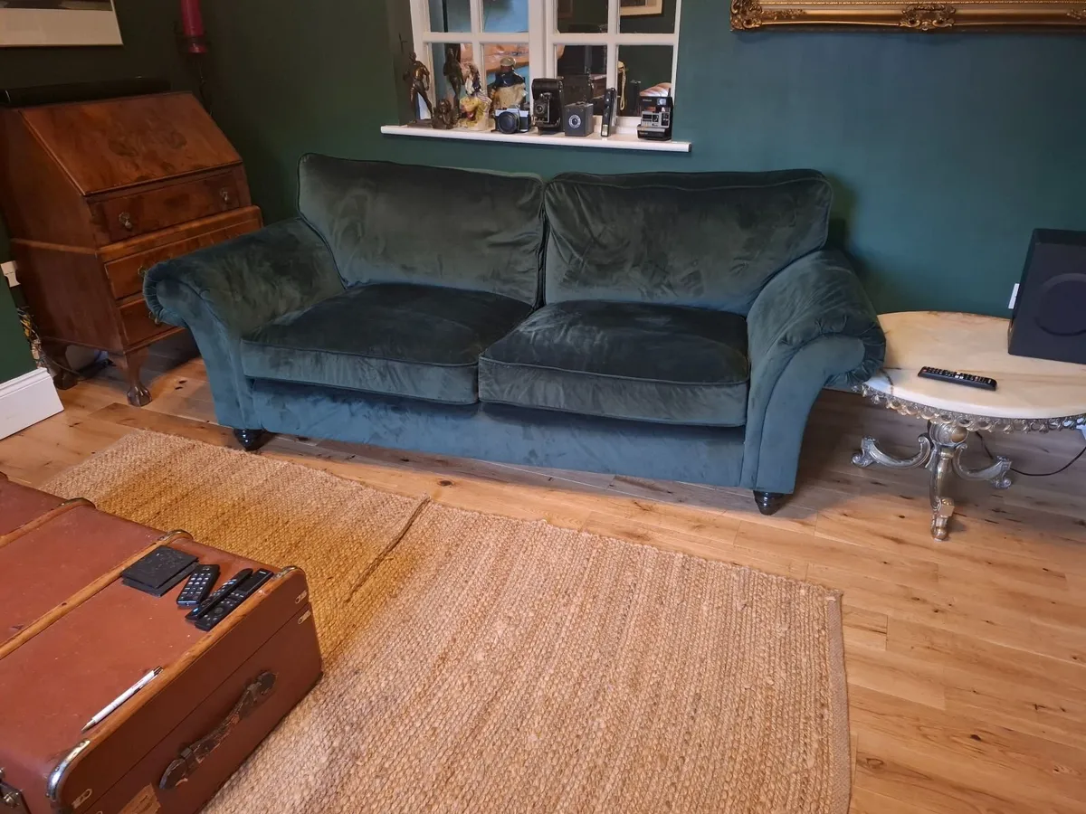 Velvet green Couch