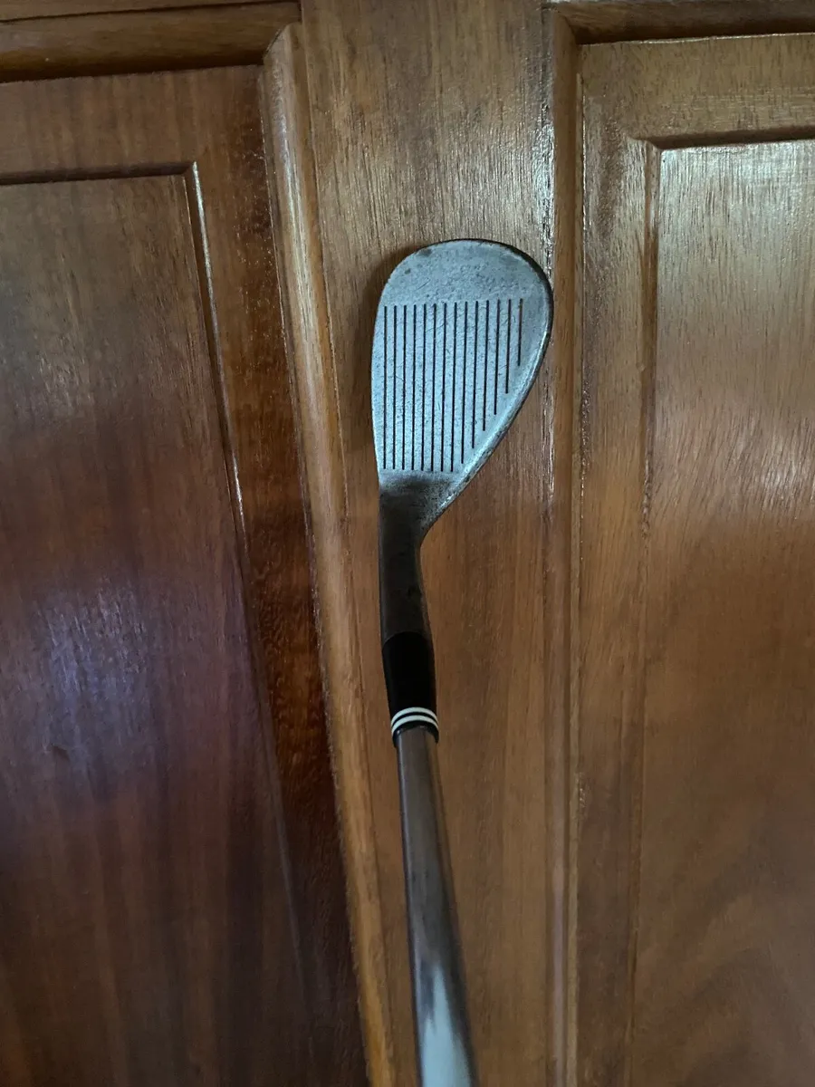 Cleveland 58 Degree Tour Action Wedge 04 Bounce - Image 4