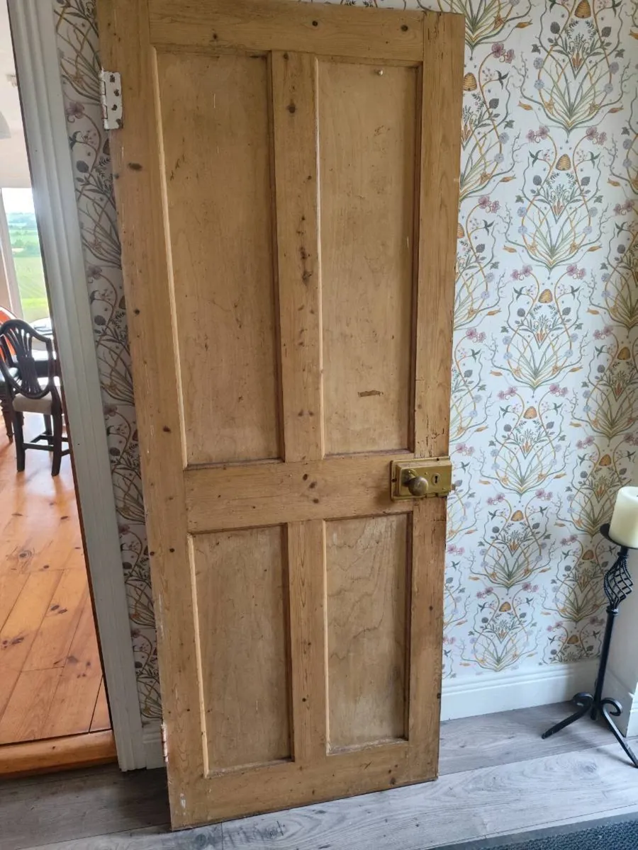 4 antique doors - Image 1