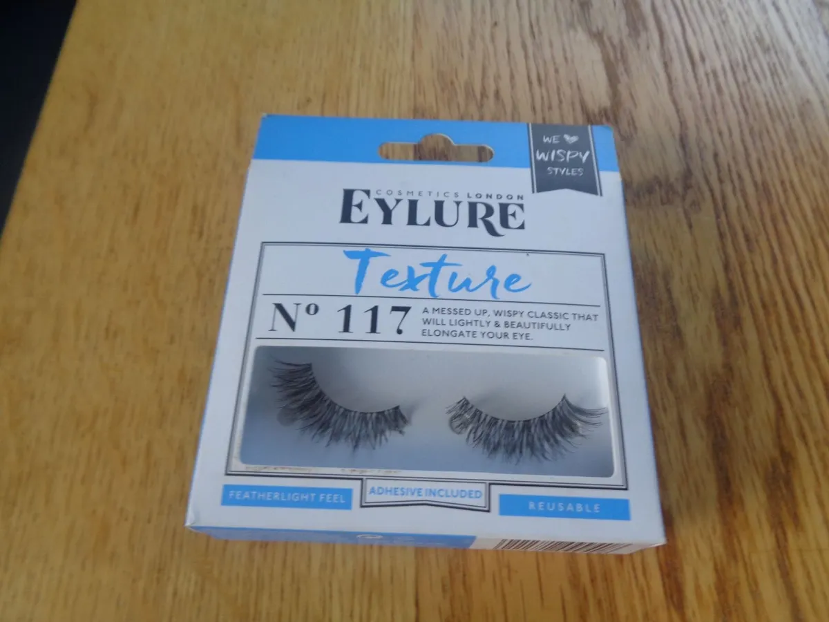 Eylure Fluttery Light False Eyelashes for Sale - Image 1