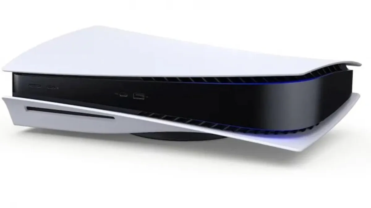 PS5 Used Like New with Box One Remote - Image 2
