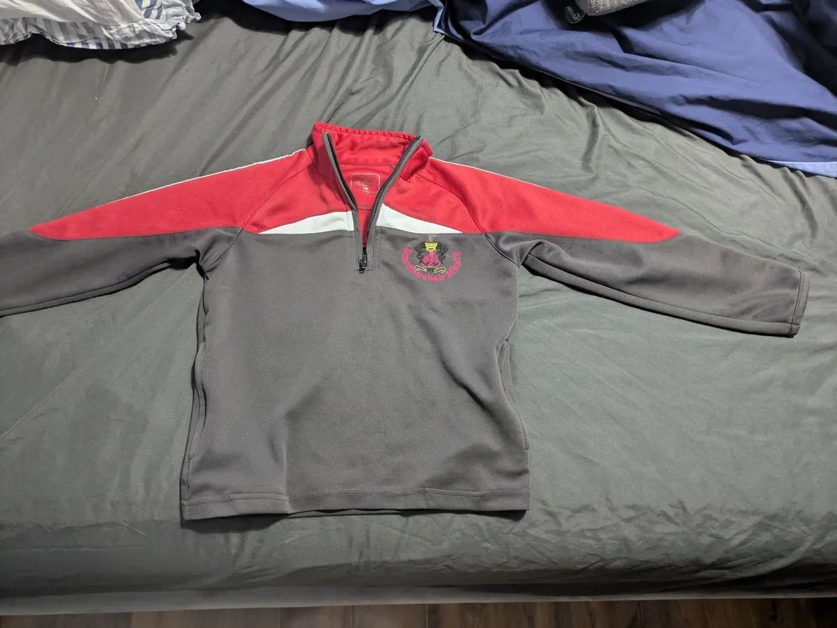 Scoil Chlocair Mhuire tracksuit 7-8 years