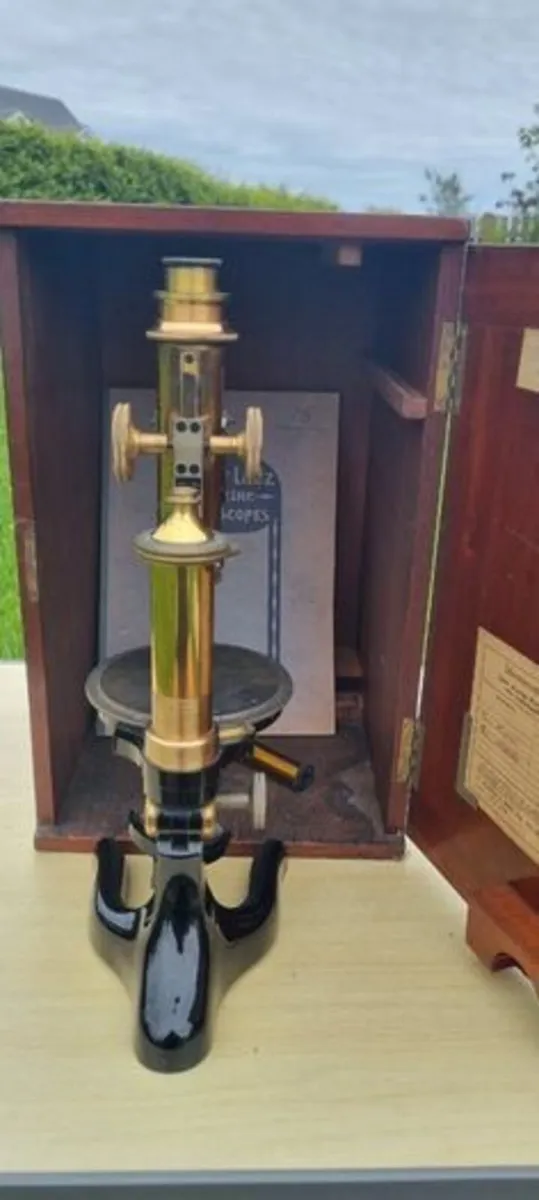 Vintage Leitz Wetzlar Brass Microscrope - Image 4