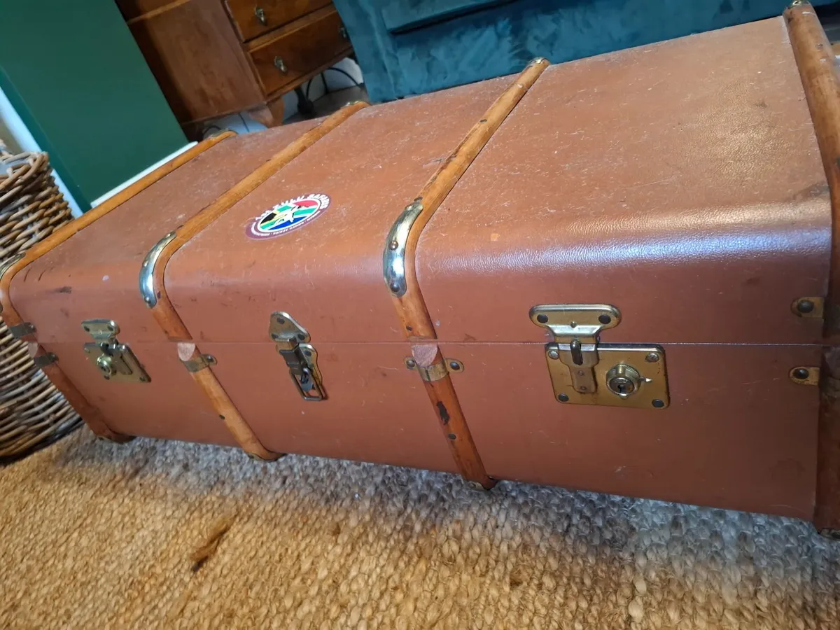 Old style trunk/suitcase - Image 1