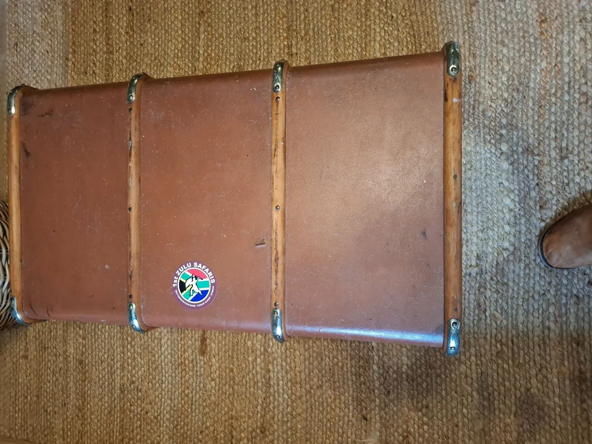 Old style trunk/suitcase - Image 3