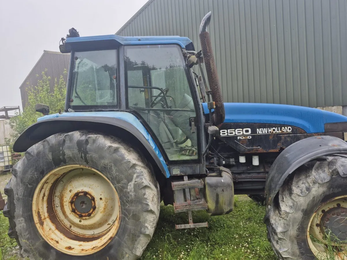 New Holland 8560 - Image 1