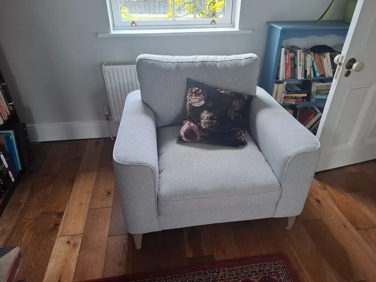 2 seater and chair - Image 4