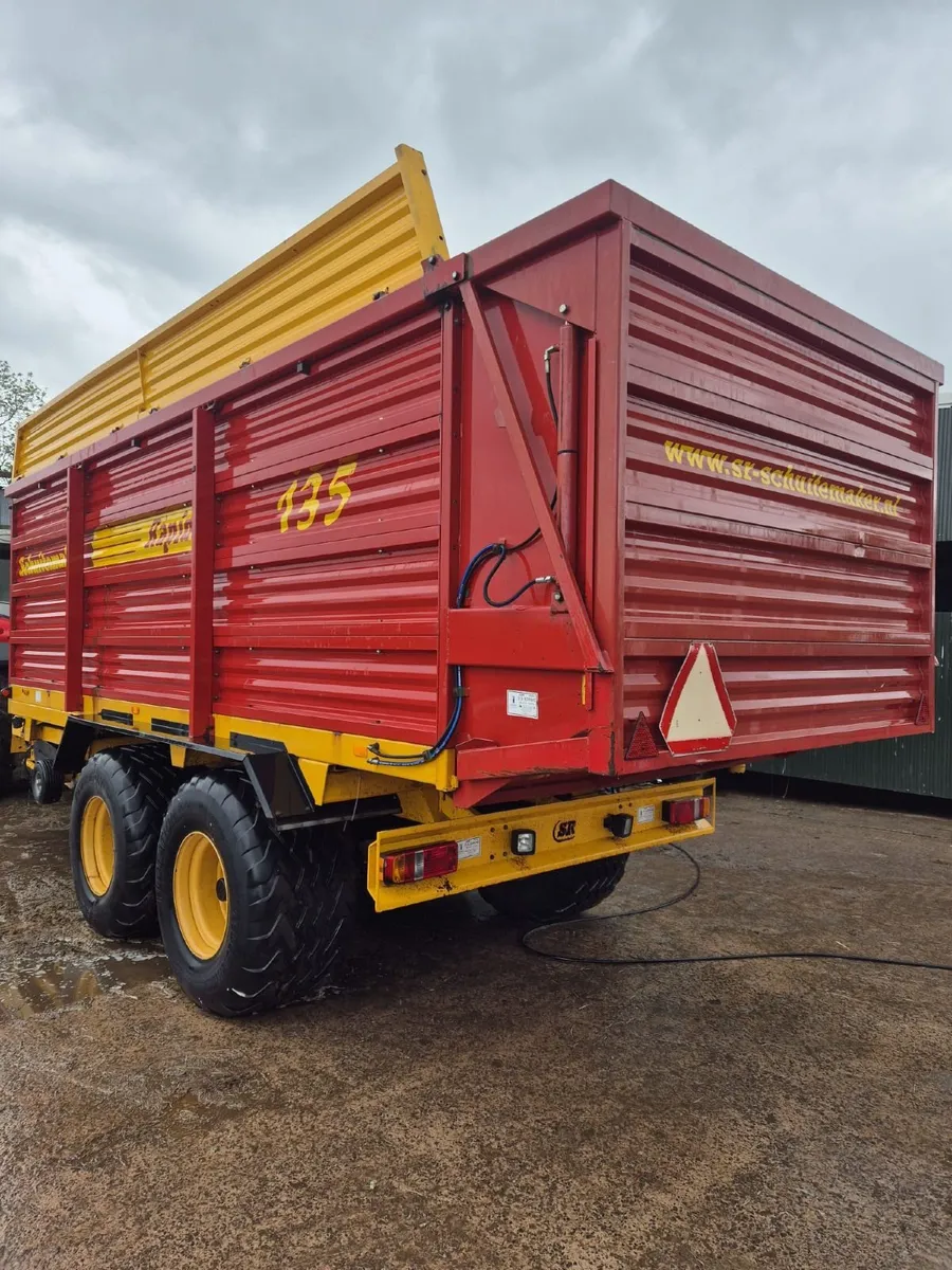 Schuitemaker 135 silage wagon - Image 1