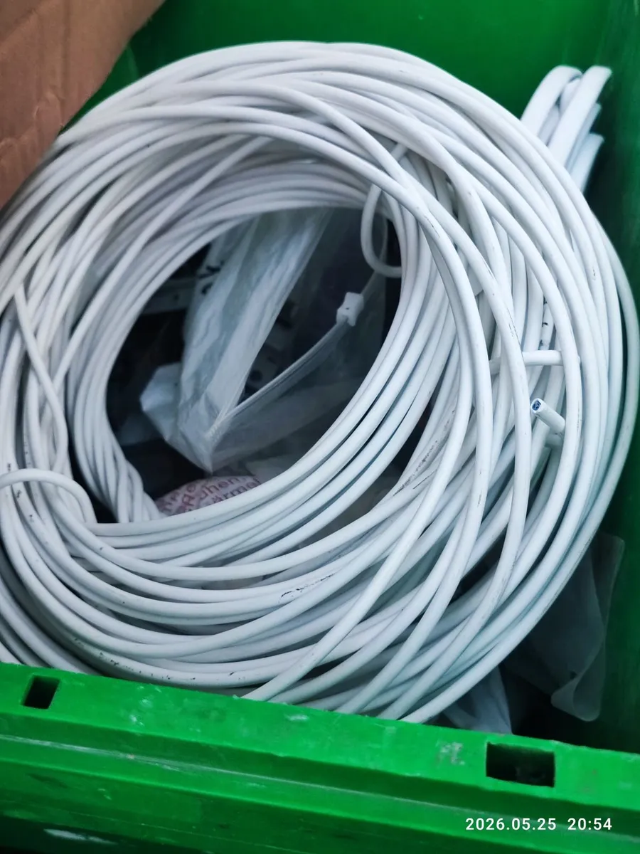 Animal cages, construction work products - Image 1