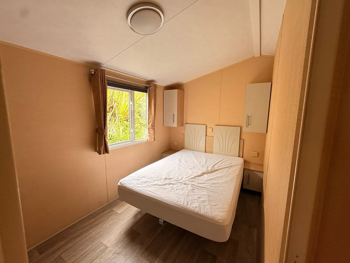 Willerby Westmoreland Mobile Home - Image 2
