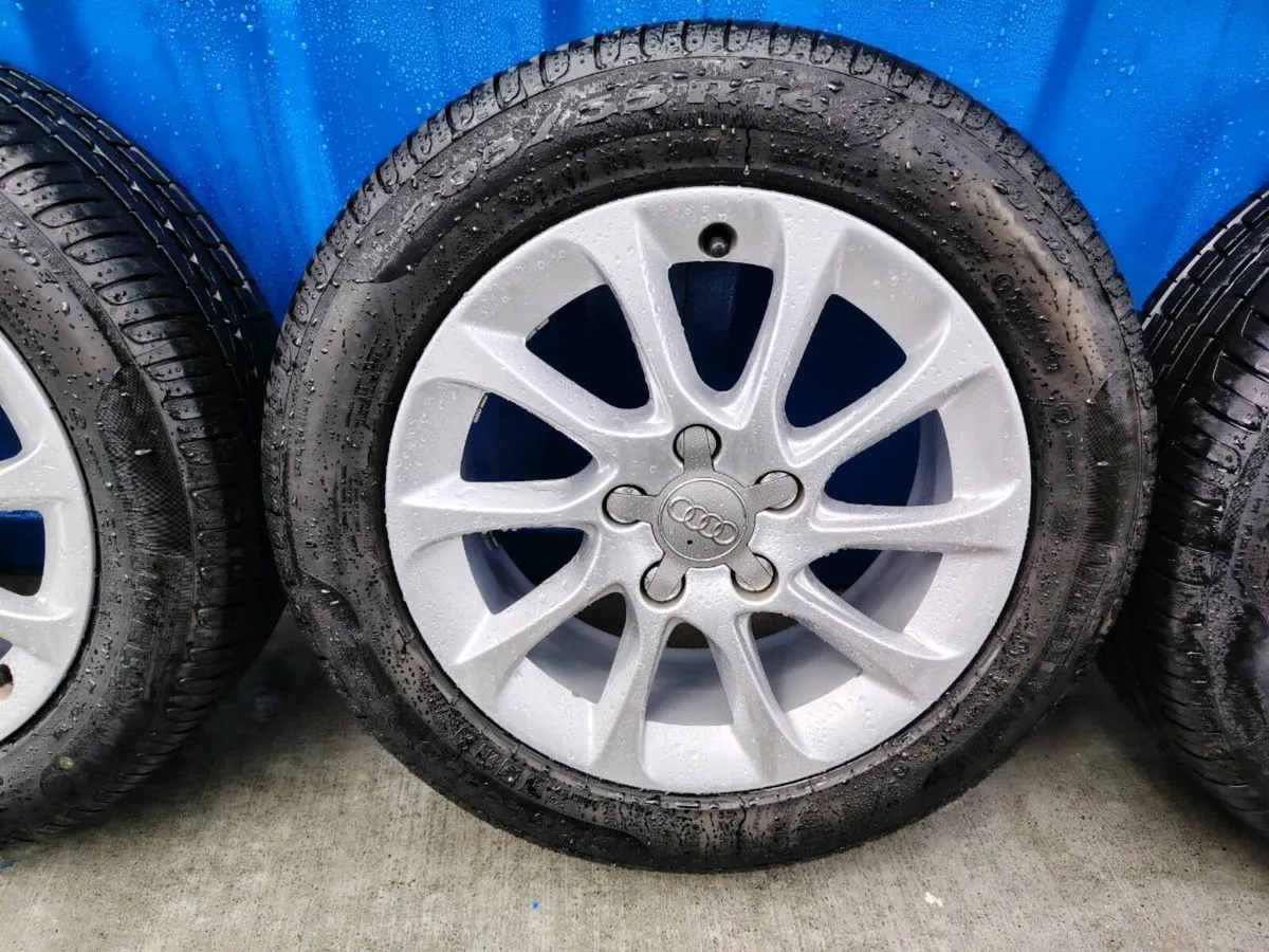 Audi alloy wheels on Pirelli tyres - Image 4