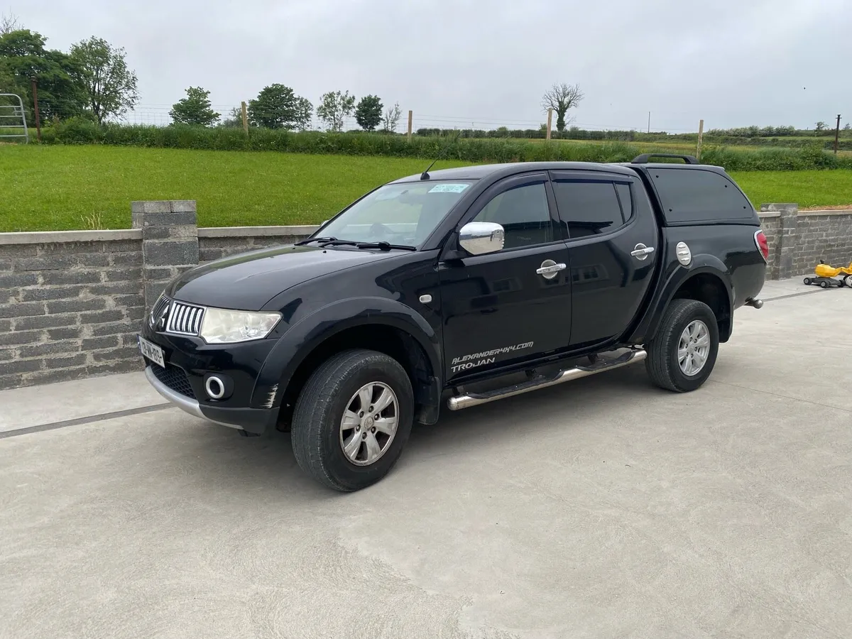 Mitsubishi l200 - Image 1