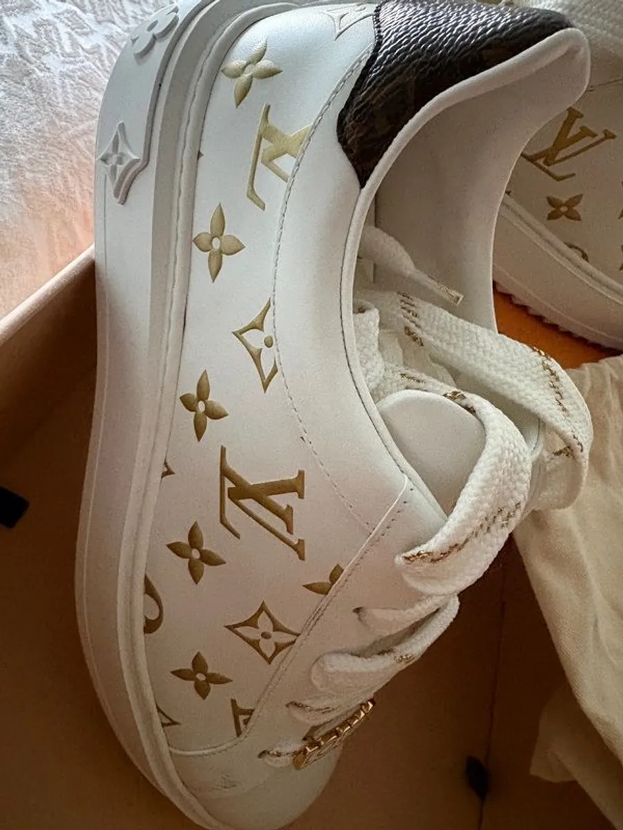 louis vuitton runners - Image 4