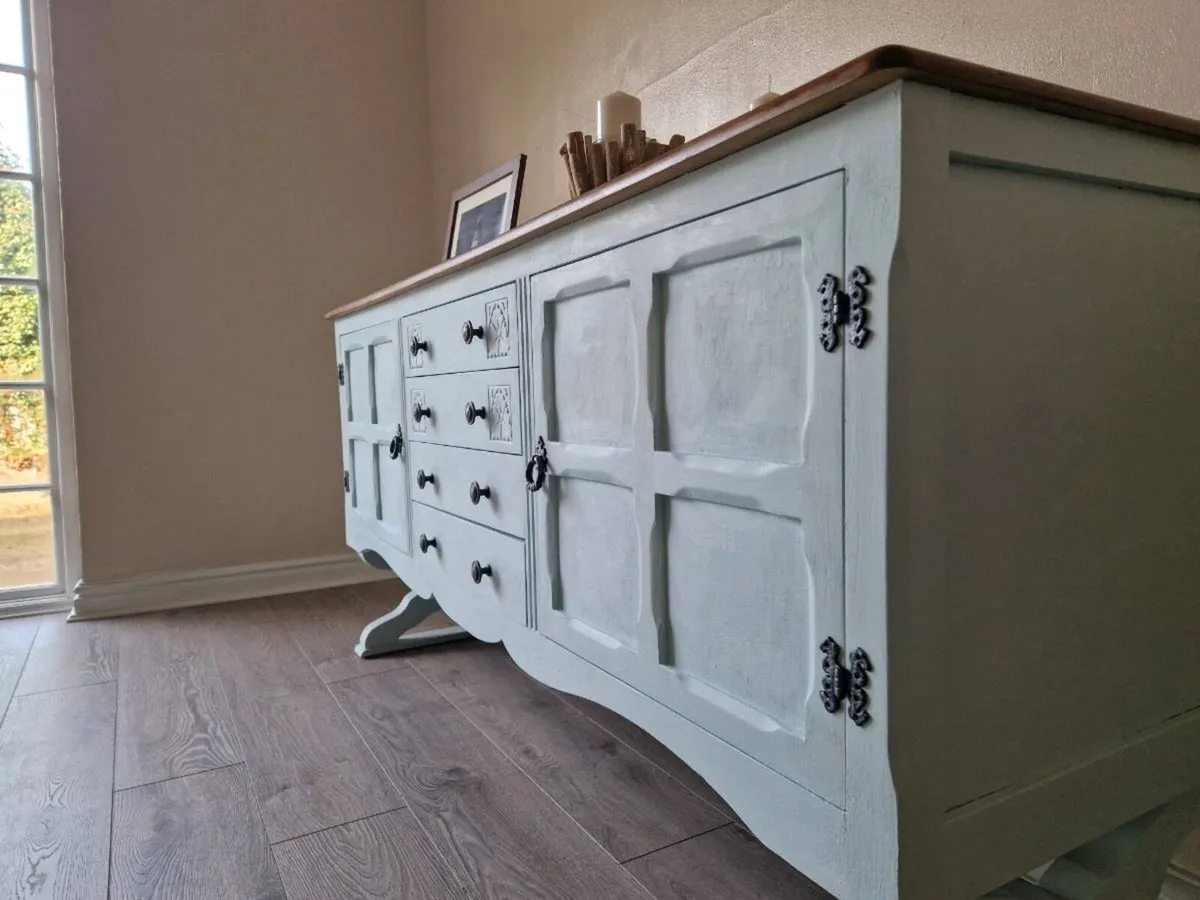 Large cupboard chest tv stand - Image 2