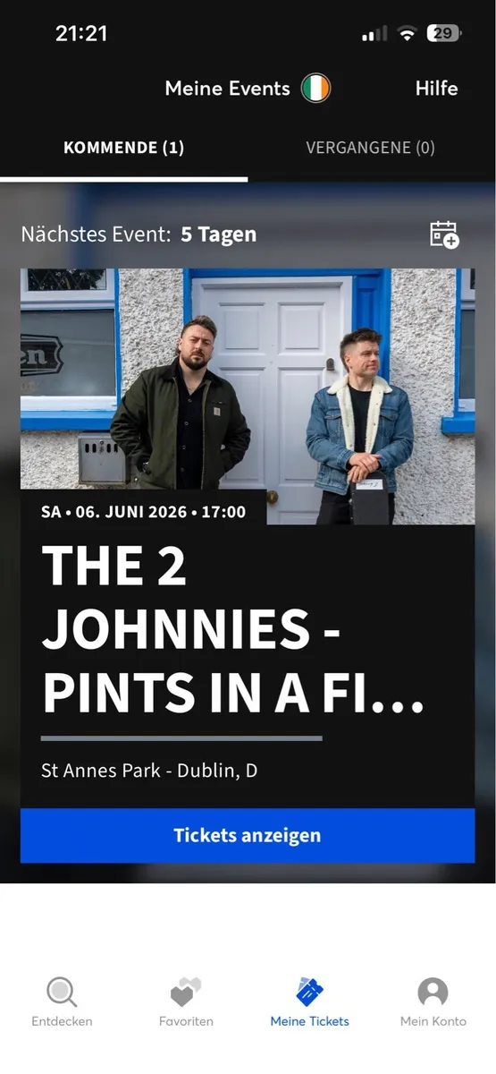 2 Johnnie’s- Pints in a field