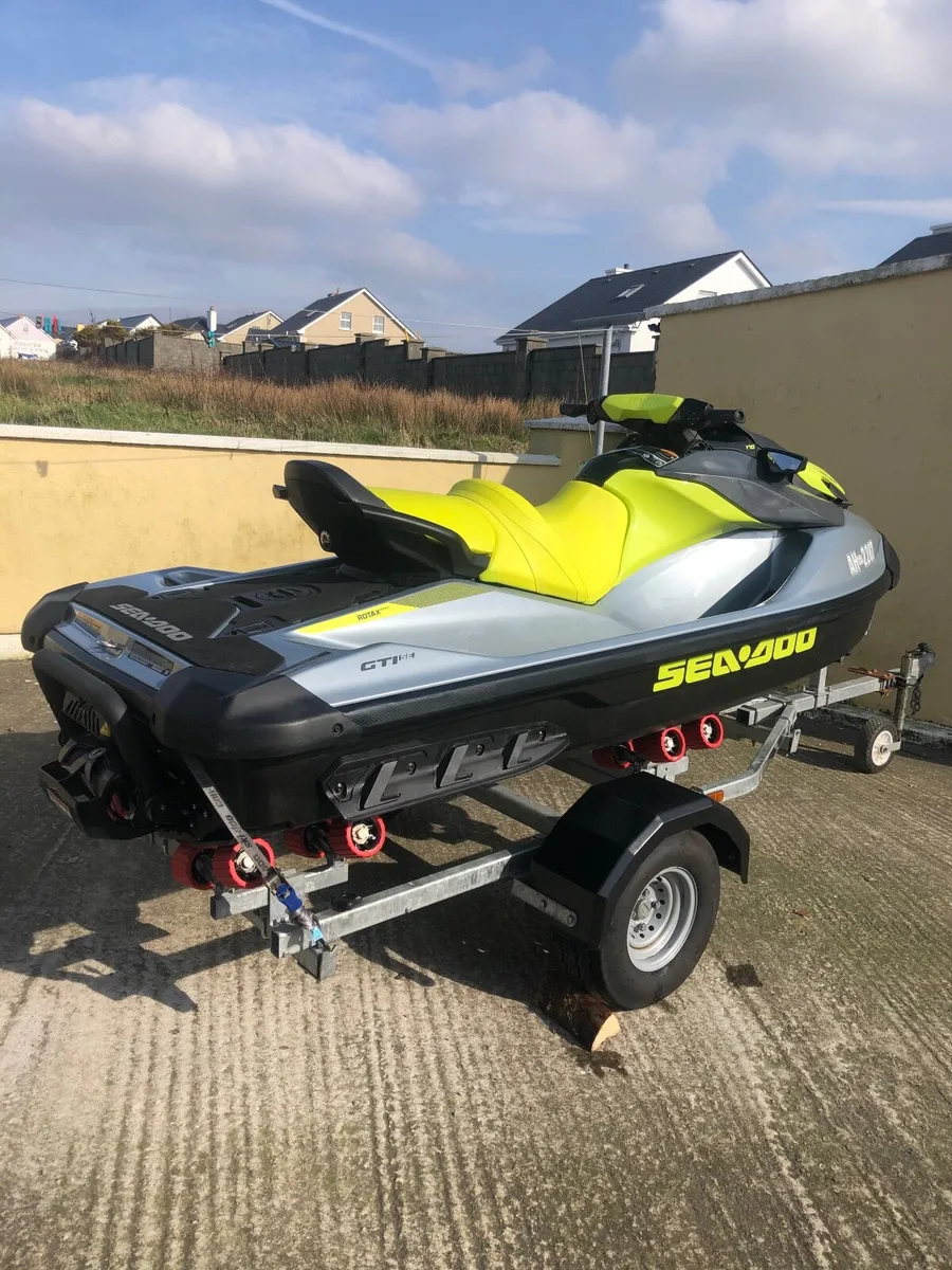 Jetski - Image 4