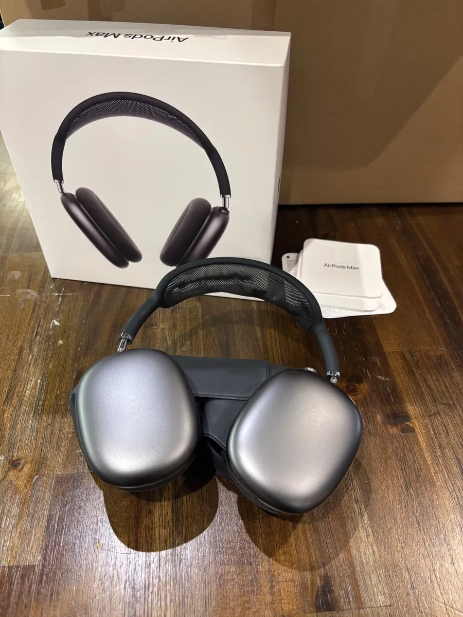 Apple AirPods Max – Excellent Condition - Image 2
